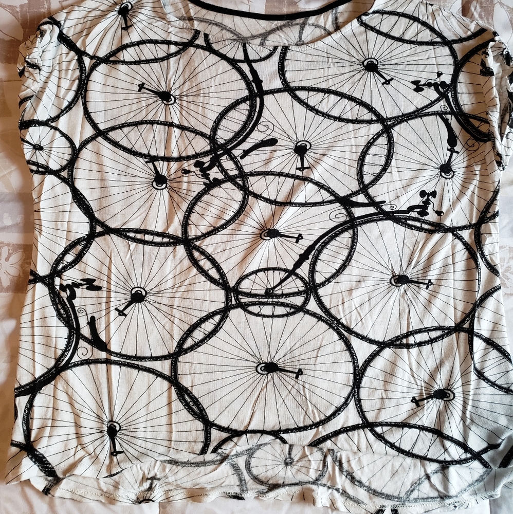 T shirt